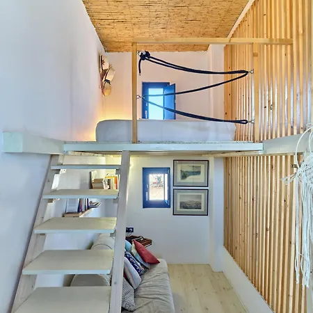 Blue & In Luxury Parikia (Paros)