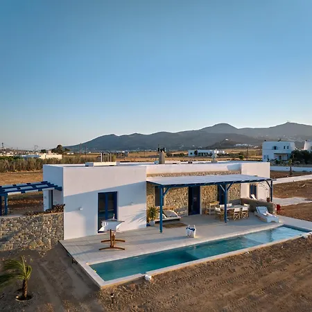 Blue & In Luxury * Parikia (Paros)